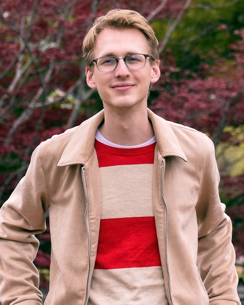 Profile photo of Samuel Landowski