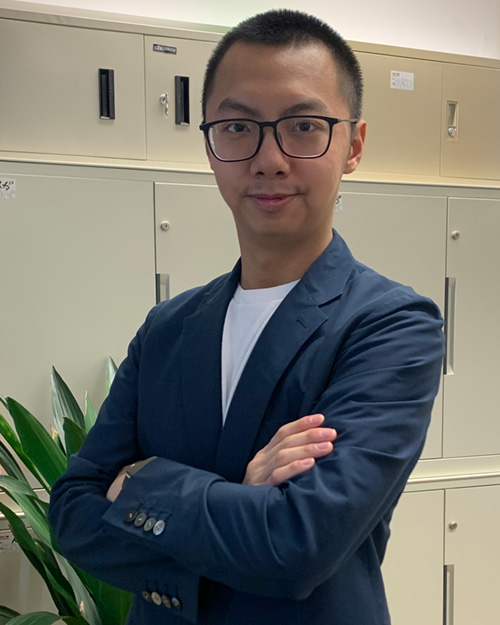 Portrait of Haoyan Wang.