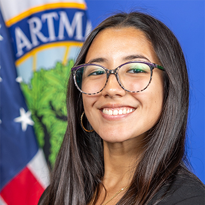Portrait of Alexa Iraheta