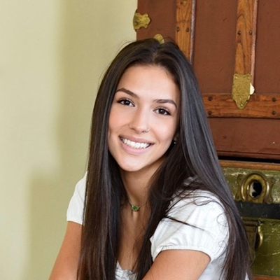 Portrait of Susan Farias