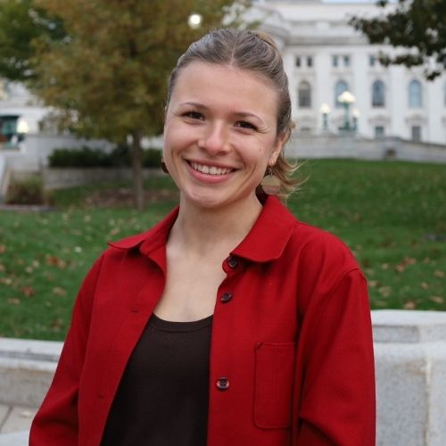 Katie Simaz portrait